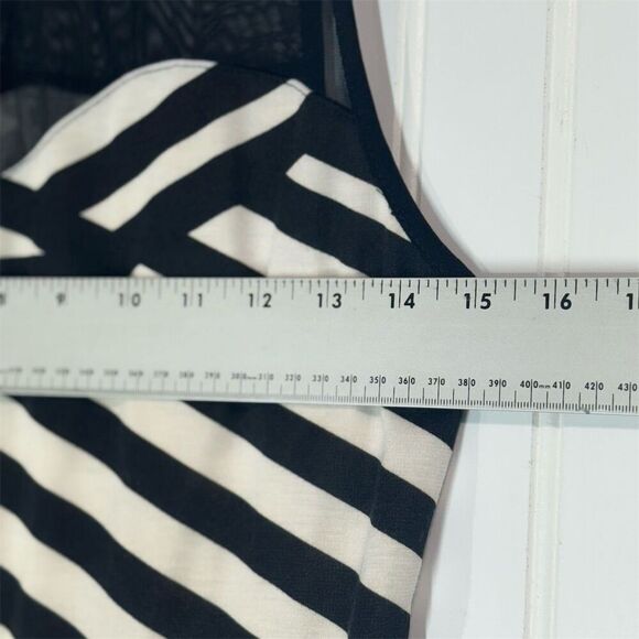 Ambiance Black White Stripe Peplum Top XL Mesh Panel Sleeveless Geometric USA - Picture 3 of 7